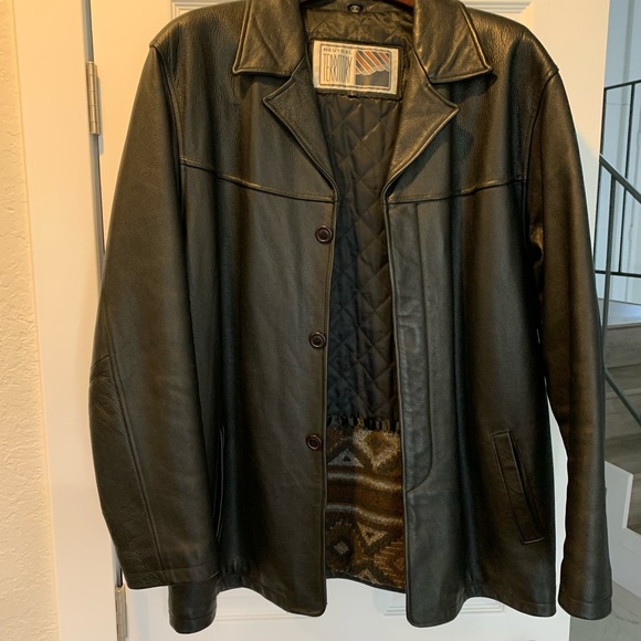 Men’s Black Leather Jacket - Picture 2 of 5